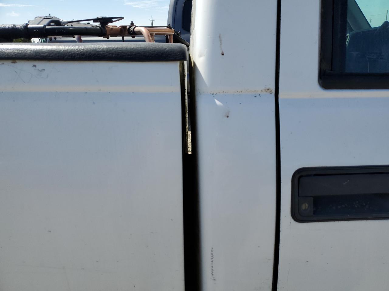 1998 Chevrolet Gmt-400 C1500 VIN: 1GCEC14W2WZ282776 Lot: 66768794