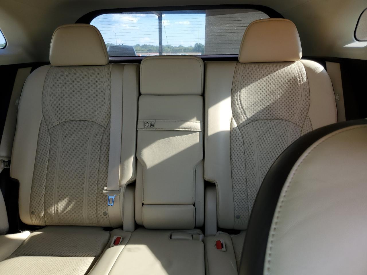 2016 Lexus RX - Image 10