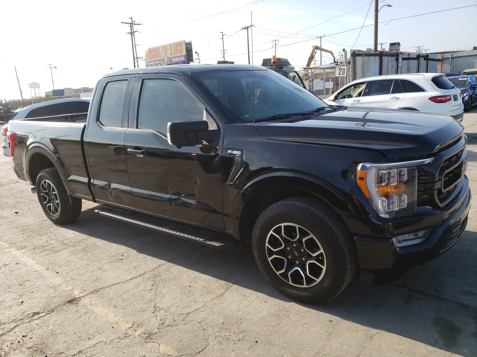 2021 Ford F150 Super Cab vin: 1FTEX1C83MFA81880