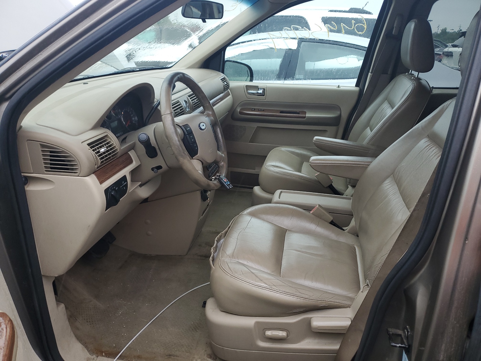 2FMZA58285BA22501 2005 Ford Freestar Limited