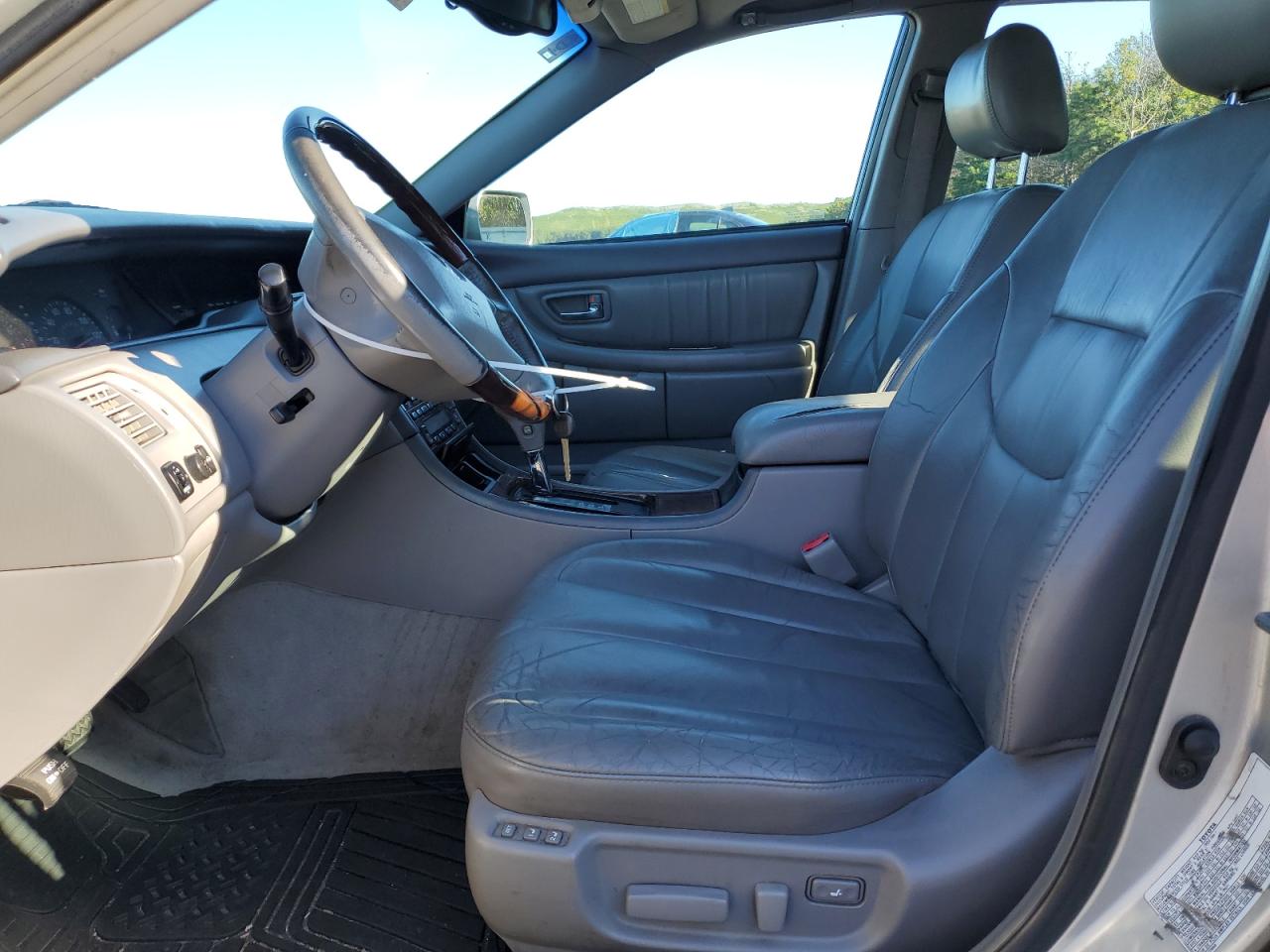 2003 Toyota Avalon Xl VIN: 4T1BF28B03U331100 Lot: 66015054