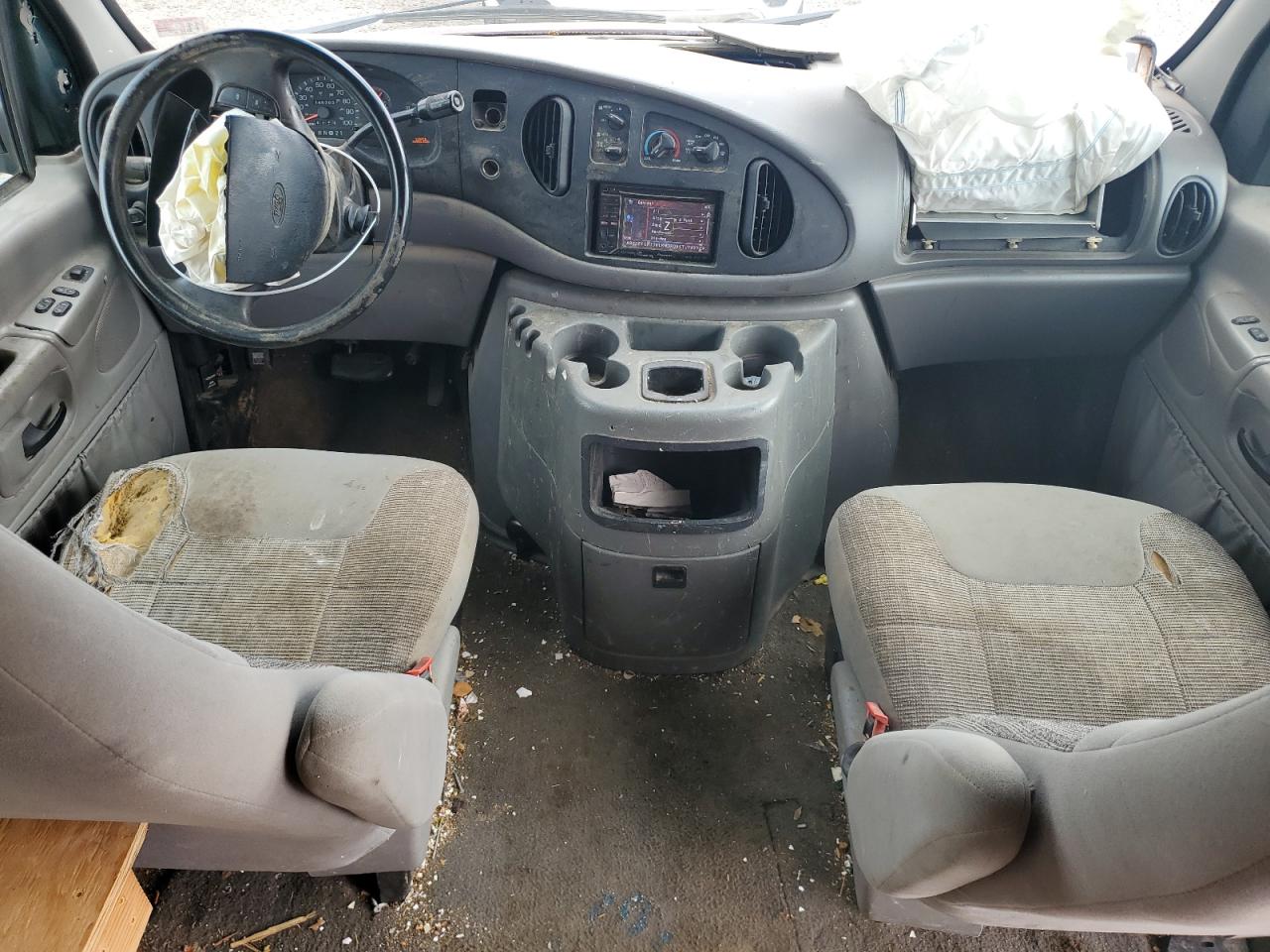 1998 Ford Econoline E350 Super Duty VIN: 1FBSS31S0WHA05086 Lot: 65778434