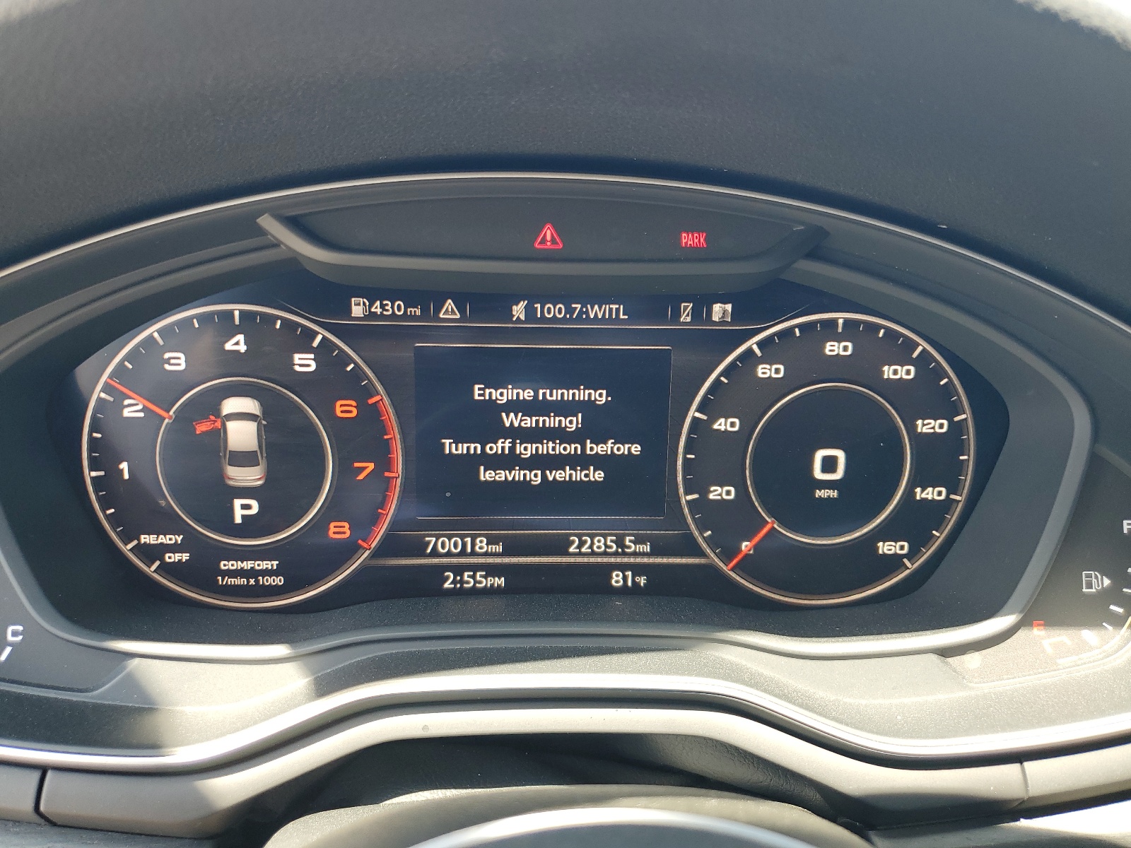 WAUKMAF4XHN055385 2017 Audi A4 Ultra Premium