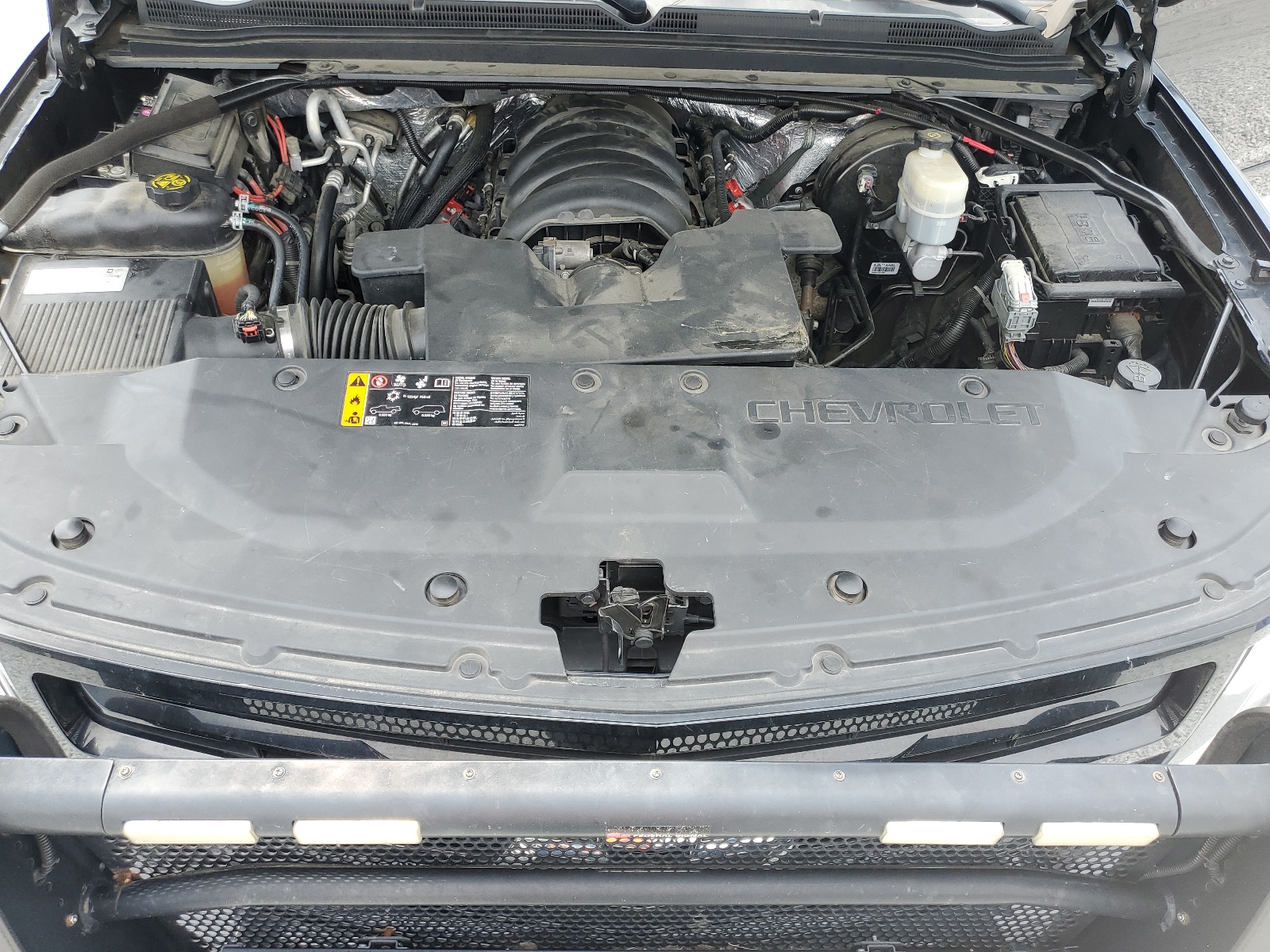 1GNSCCKJ2JR209283 2018 Chevrolet Tahoe C1500 Premier