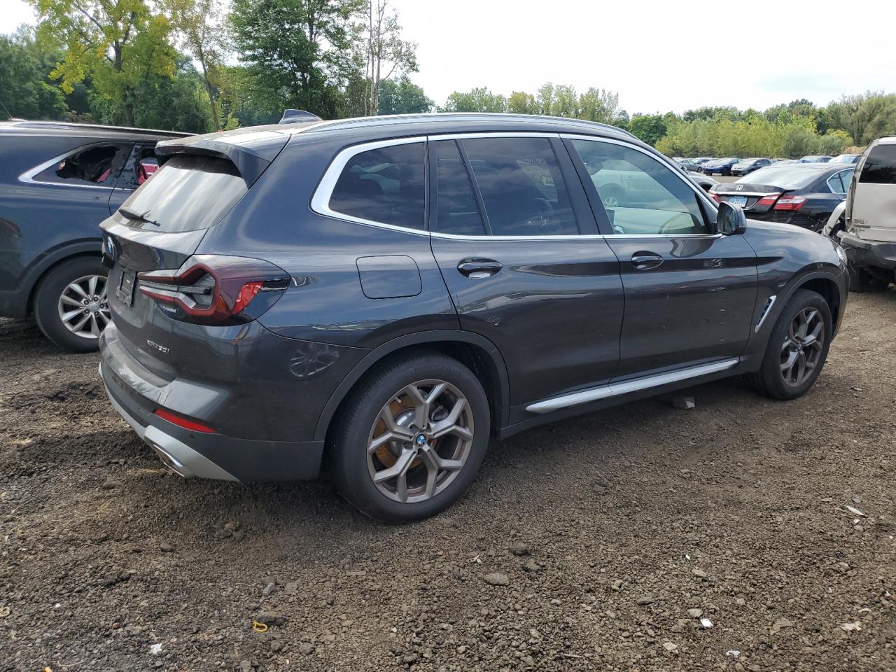 VIN 5UX53DP08P9R13541 2023 BMW X3 no.3