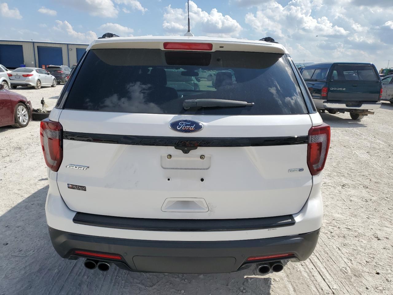 2018 Ford Explorer Sport VIN: 1FM5K8GT2JGB87809 Lot: 69570234