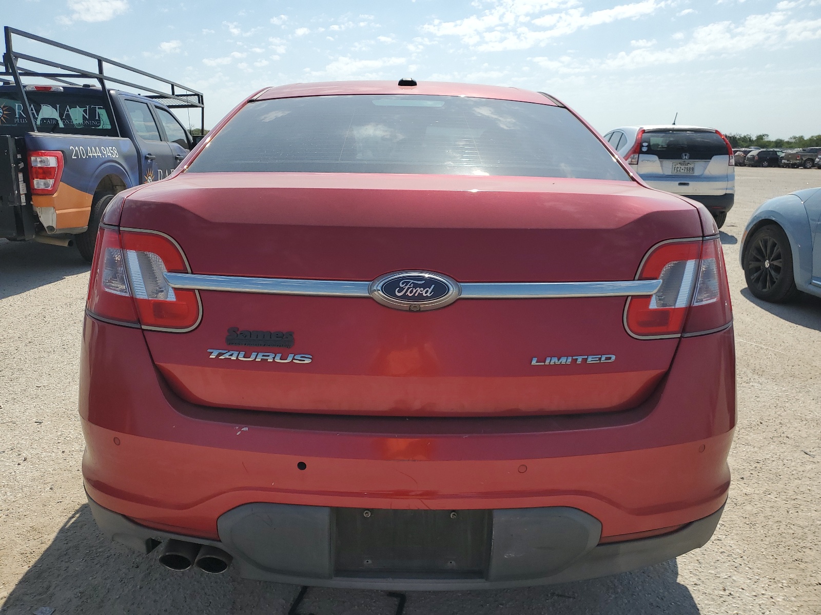 1FAHP2FWXBG149098 2011 Ford Taurus Limited