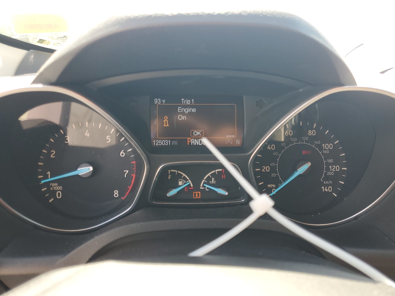 1FMCU0JD4HUC93131 2017 Ford Escape Titanium