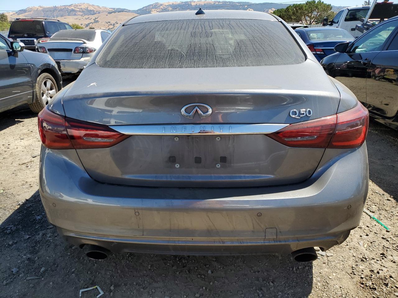 2018 Infiniti Q50 Luxe VIN: JN1EV7AP5JM358591 Lot: 68090344