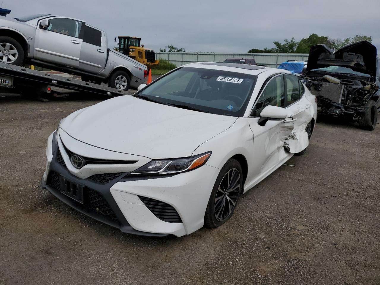 JTNB11HK9J3024990 2018 TOYOTA CAMRY - Image 1