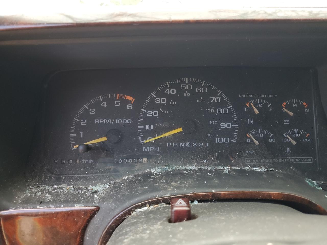 1996 Chevrolet Tahoe K1500 VIN: 1GNEK13RXTJ341976 Lot: 46288615