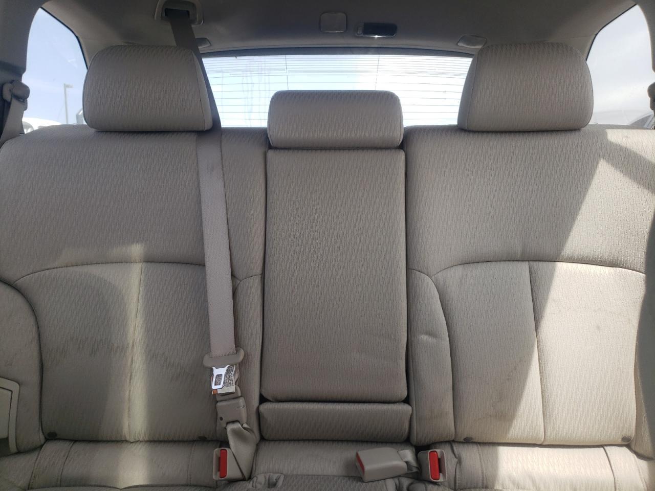 2011 Subaru Outback 3.6R Premium VIN: 4S4BRDCC4B2403672 Lot: 65975164