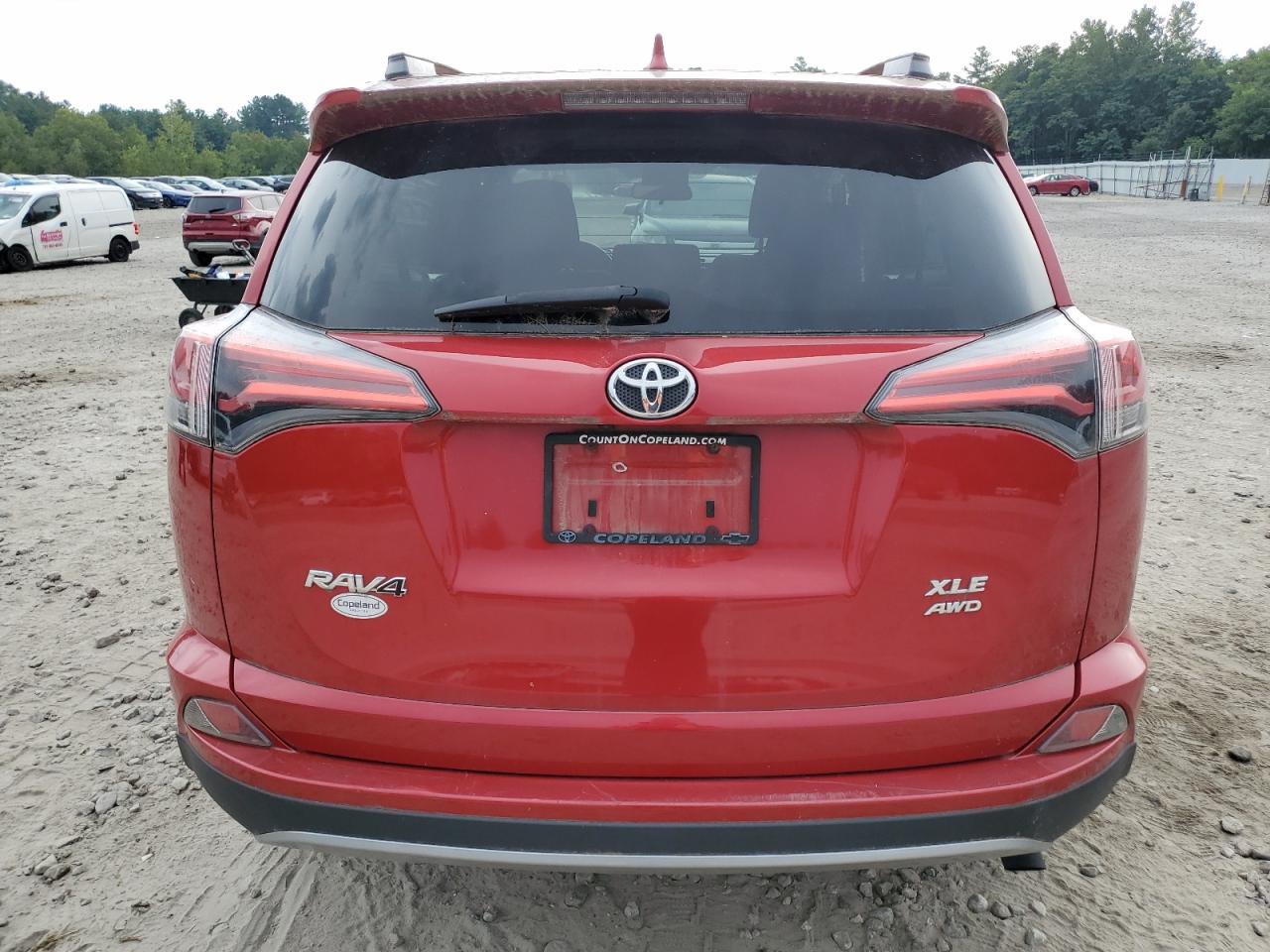 2T3RFREV8HW590812 2017 Toyota Rav4 Xle