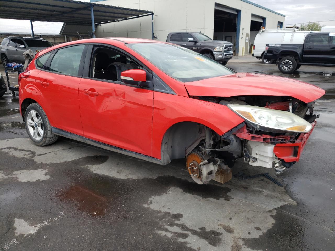 VIN 1FADP3K27DL106842 2013 FORD FOCUS no.4