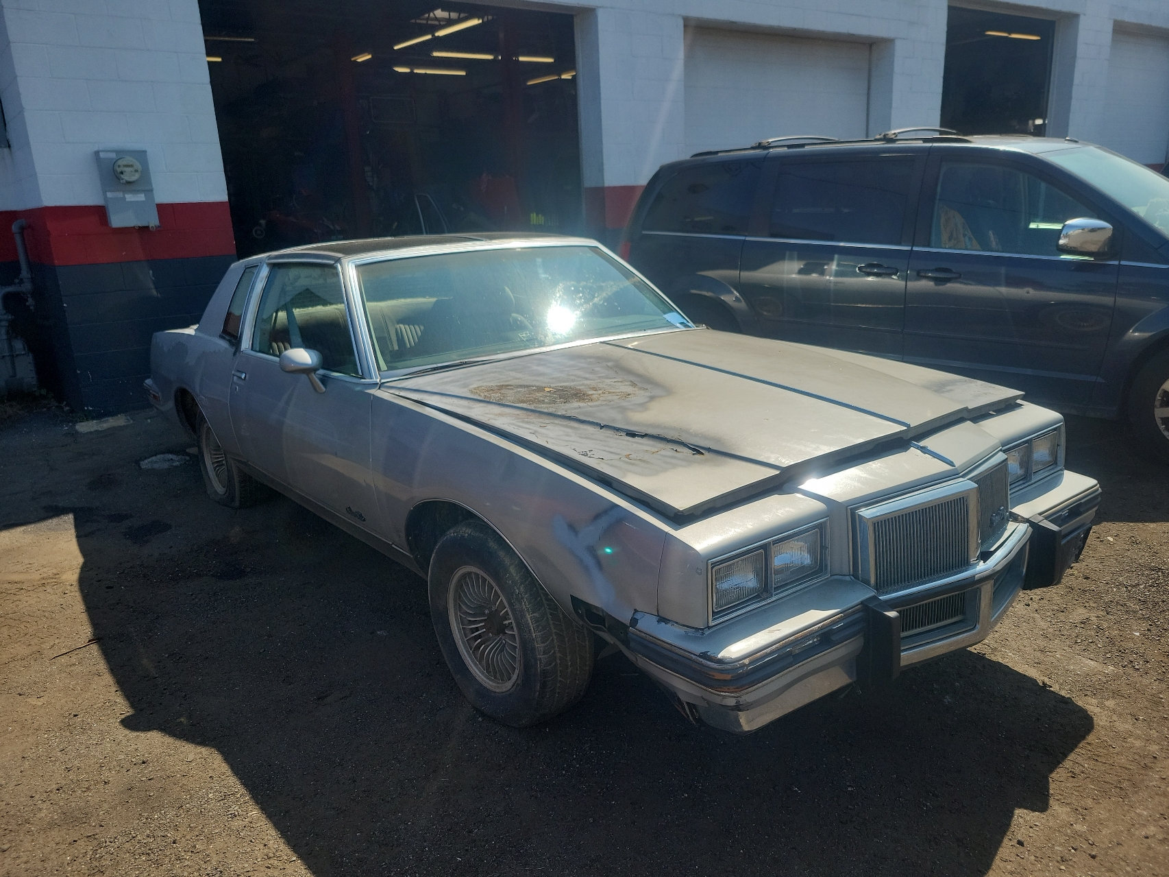 1G2AK37H5EB240396 1984 Pontiac Grand Prix Le