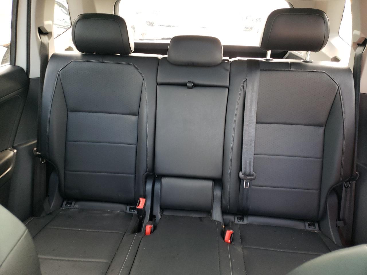 2018 Volkswagen Tiguan Se VIN: 3VV2B7AX6JM049193 Lot: 68229464