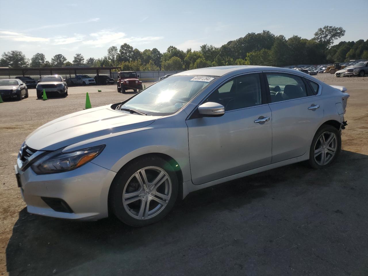 VIN 1N4BL3AP0HC131197 2017 NISSAN ALTIMA no.1