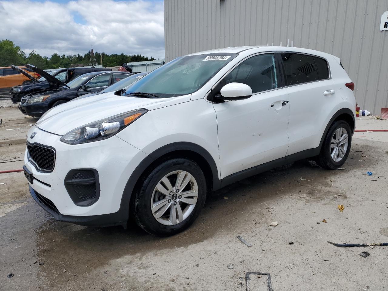 KNDPM3AC1H7049143 2017 KIA SPORTAGE - Image 1