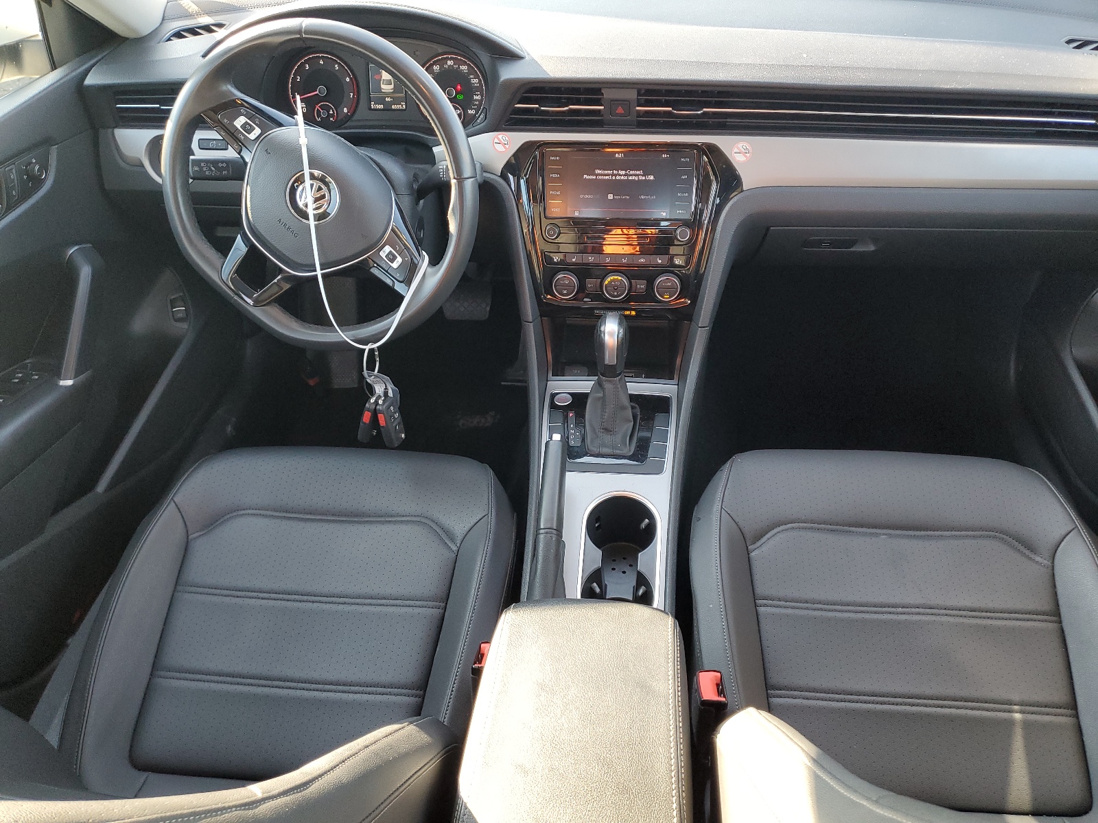 1VWSA7A39NC009323 2022 Volkswagen Passat Se