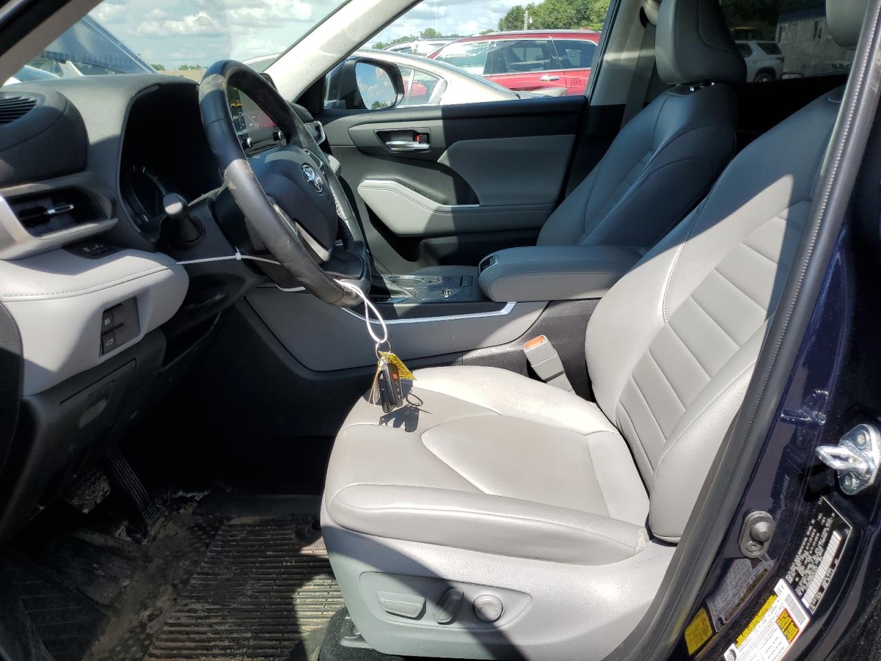 2022 Toyota Highlander Hybrid Xle VIN: 5TDGBRCH0NS543335 Lot: 66100984