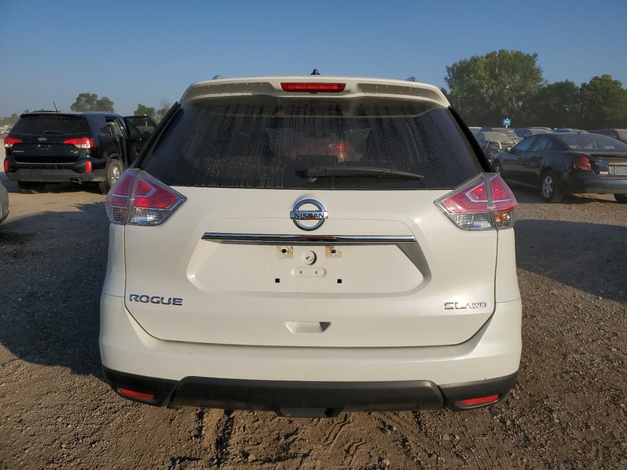 2015 Nissan Rogue S VIN: 5N1AT2MV2FC754842 Lot: 68876784