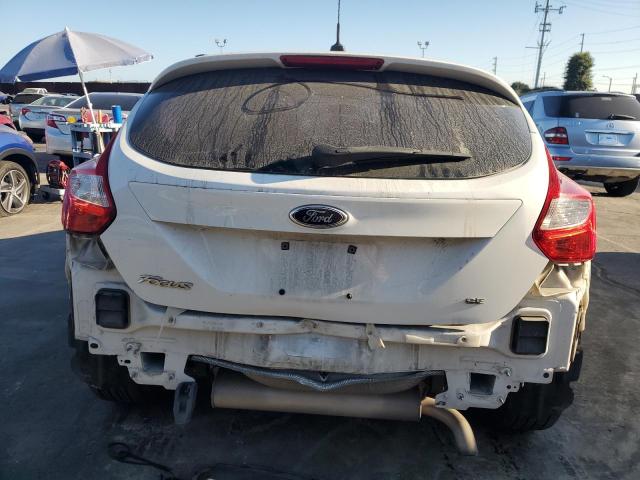  FORD FOCUS 2014 Белый