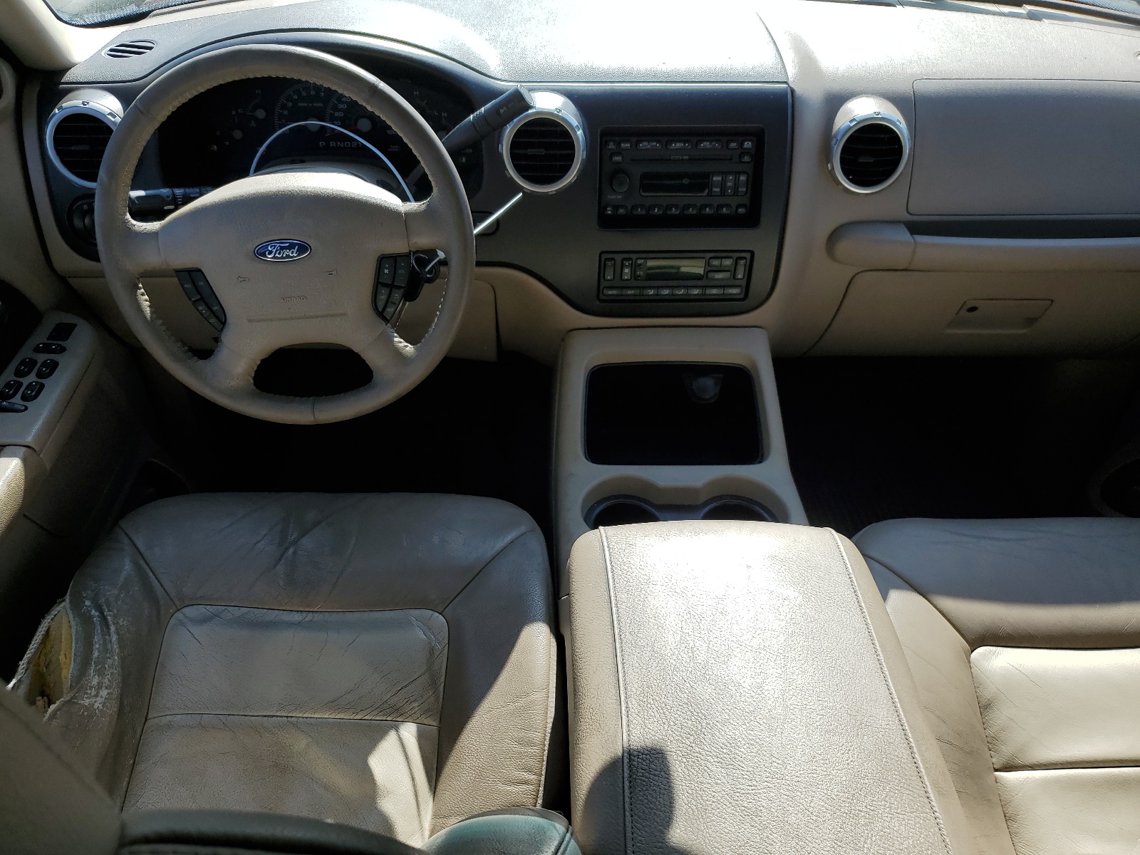 1FMRU17W84LA23845 2004 Ford Expedition Eddie Bauer