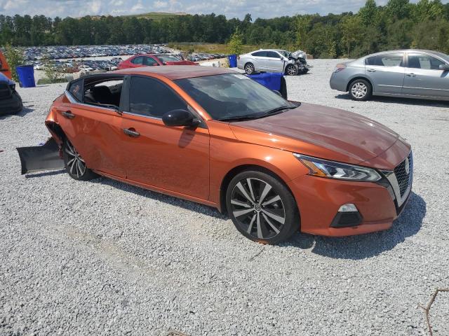  NISSAN ALTIMA 2021 Orange