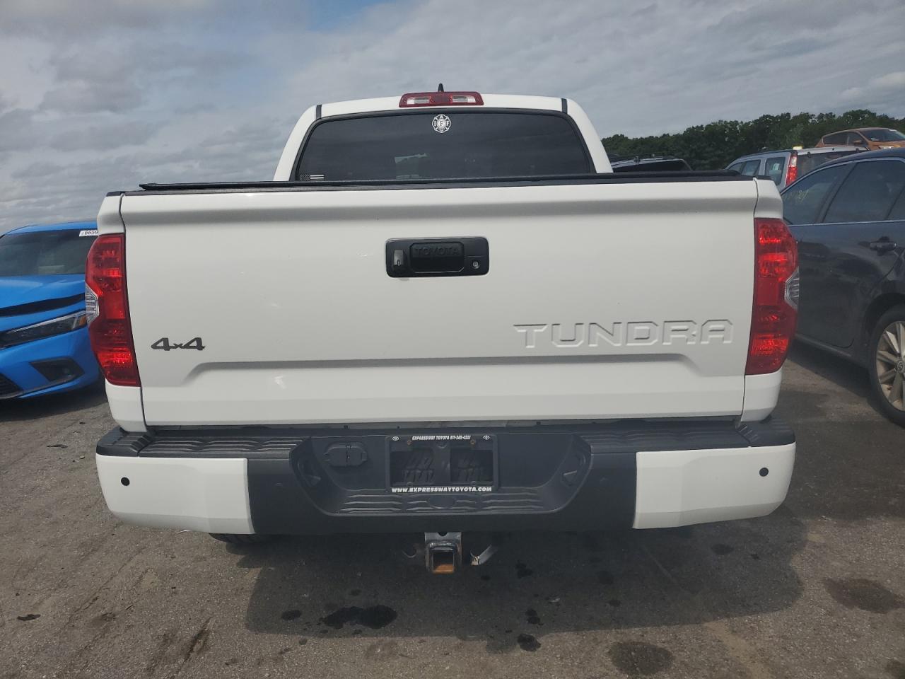 5TFDY5F1XMX031857 2021 Toyota Tundra Crewmax Sr5