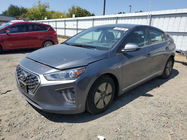 2020 Hyundai Ioniq Se