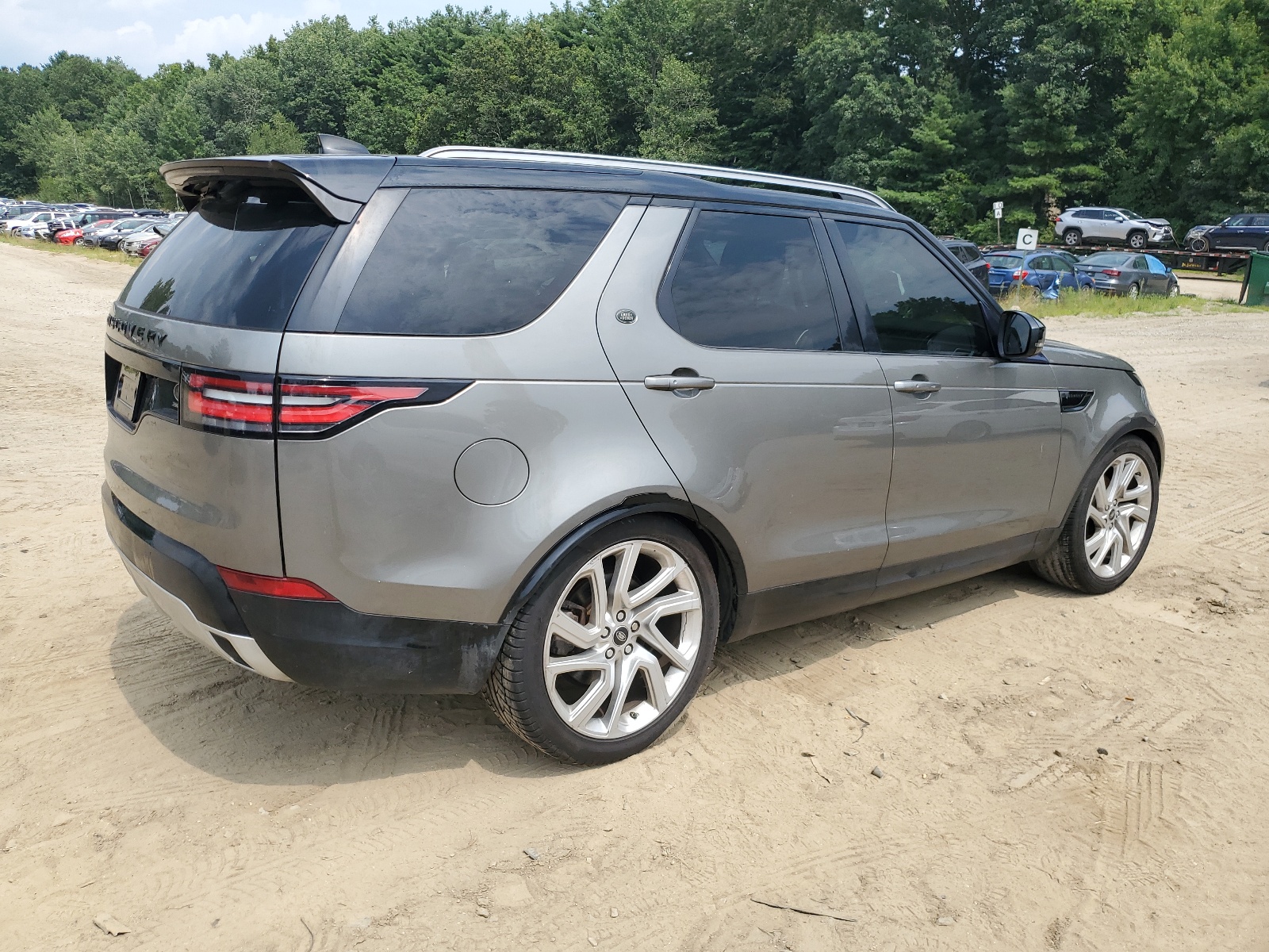 2017 Land Rover Discovery Hse Luxury vin: SALRHBBK5HA030281