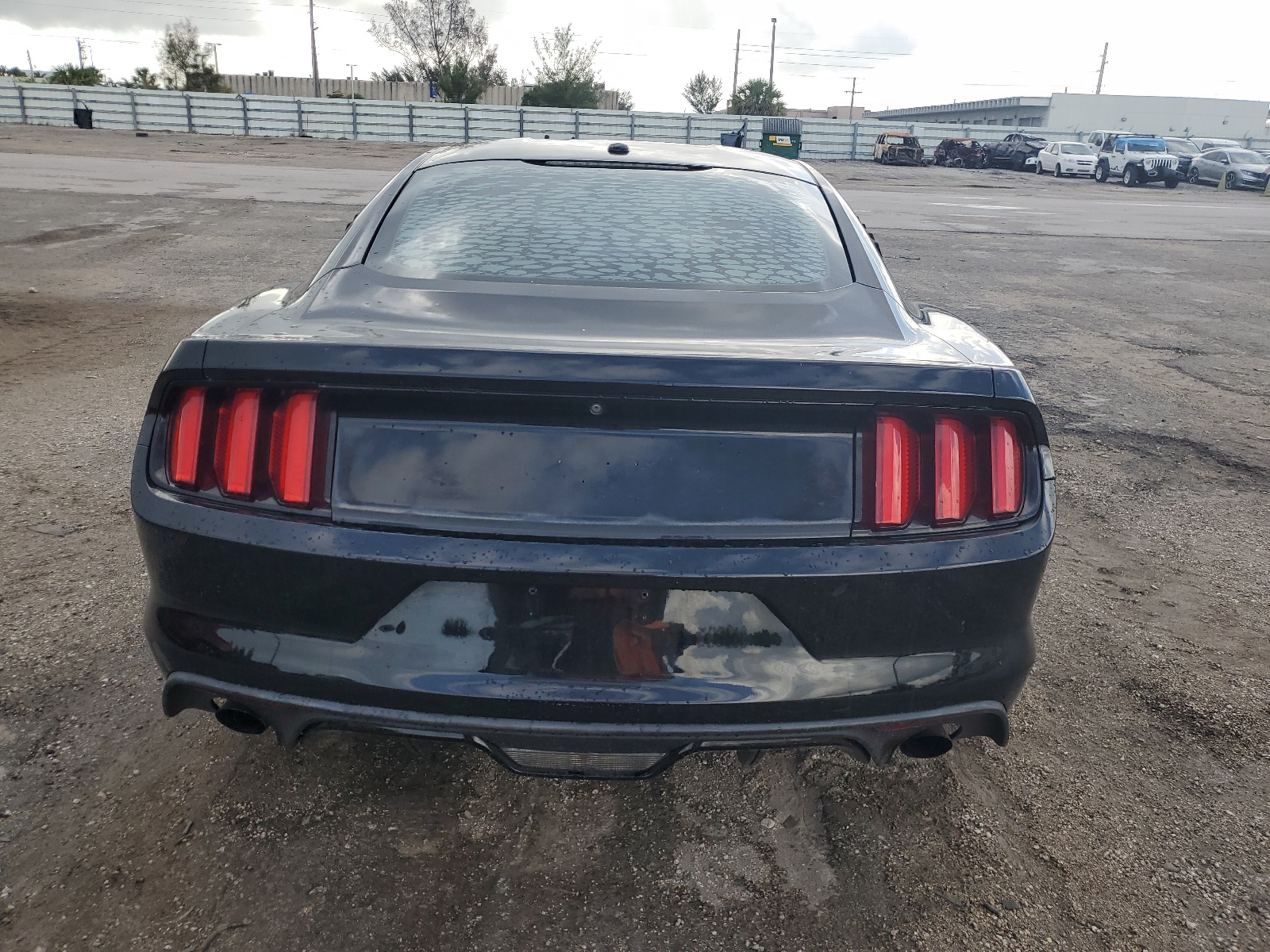 1FA6P8TH9F5380186 2015 Ford Mustang