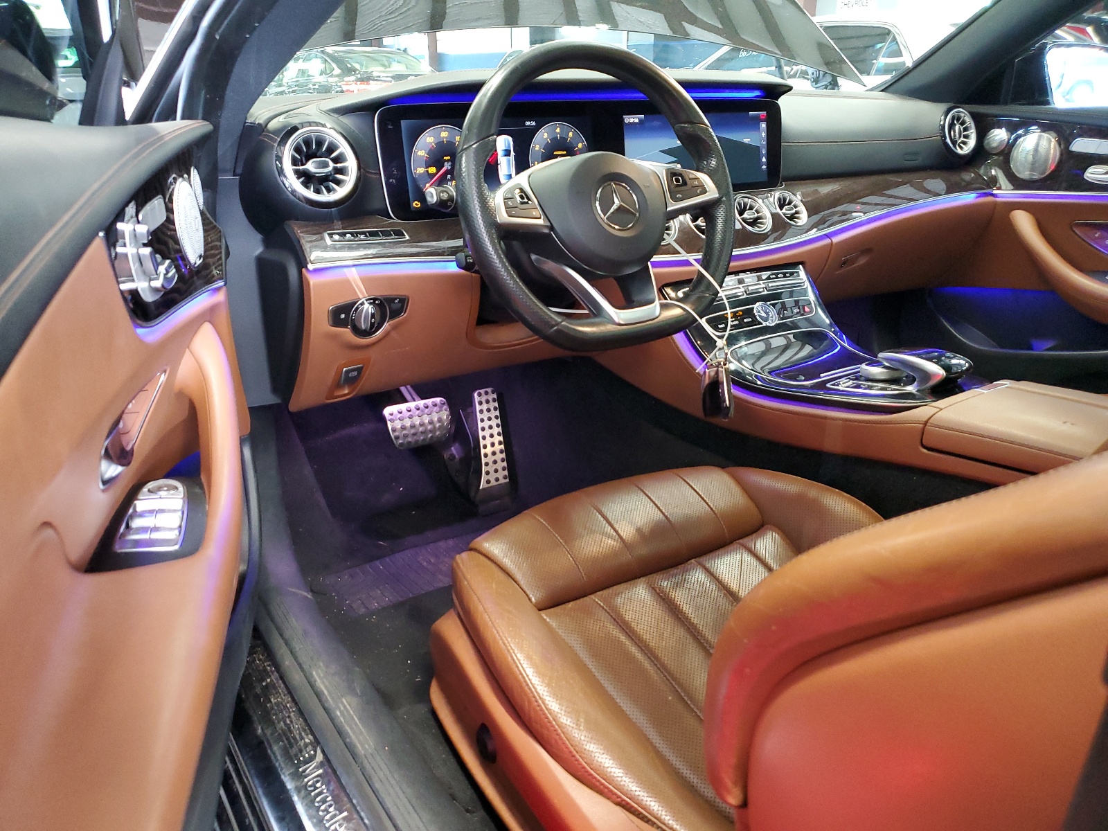 WDD1J6GB6JF026943 2018 Mercedes-Benz E 400 4Matic