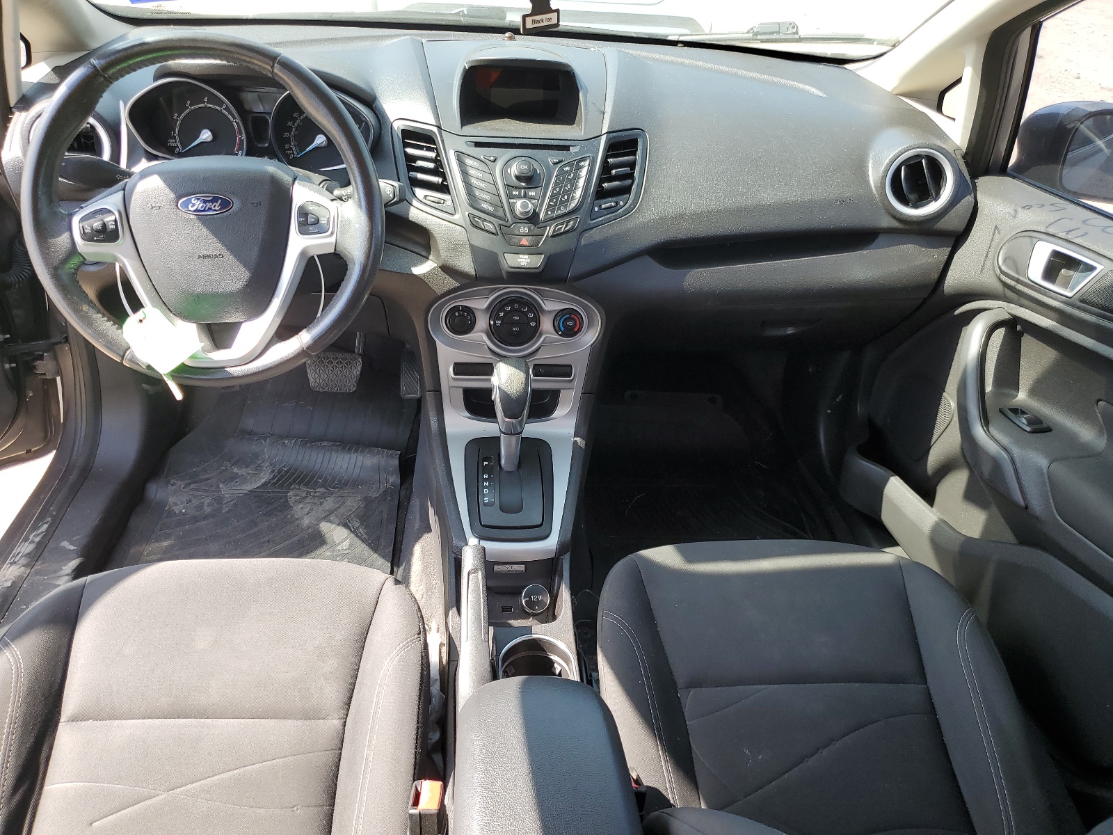 3FADP4EJ8EM234841 2014 Ford Fiesta Se