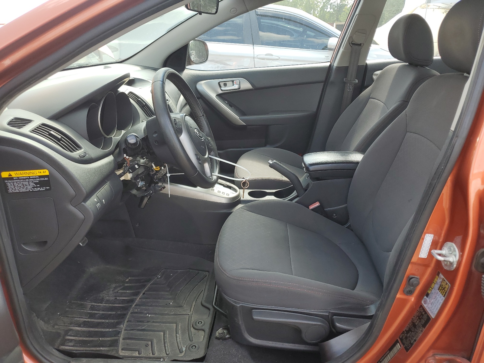 KNAFW4A30A5063805 2010 Kia Forte Sx