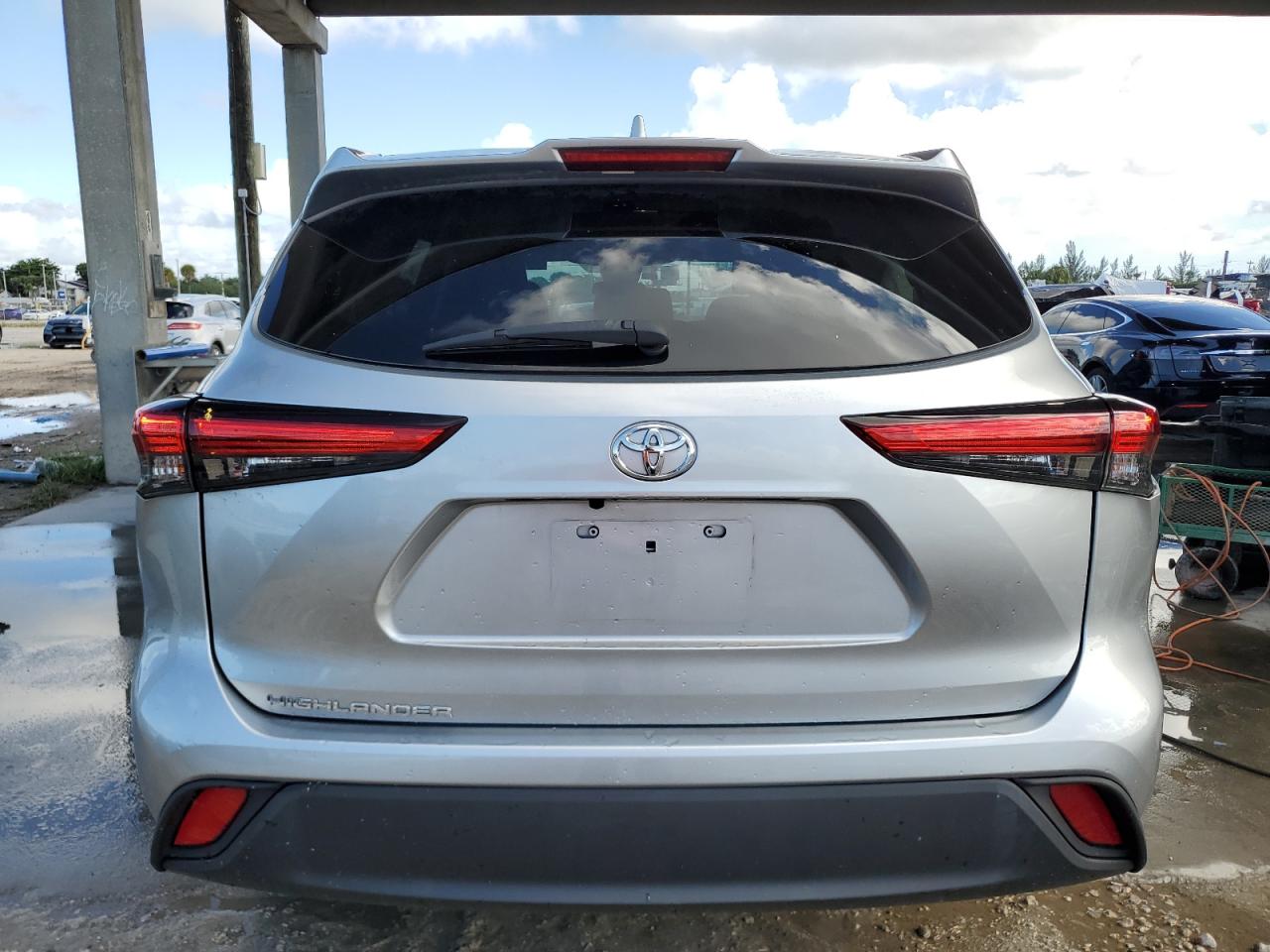 2021 Toyota Highlander L VIN: 5TDCZRAH6MS518578 Lot: 69743574