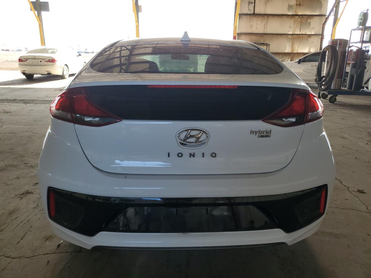 KMHC65LC6HU031266 2017 Hyundai Ioniq Blue