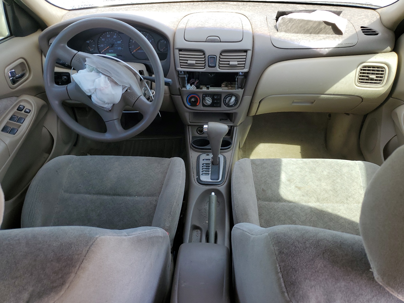 3N1CB51A52L556373 2002 Nissan Sentra Gxe