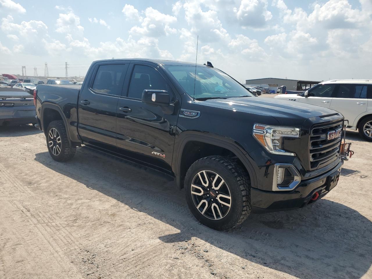 3GTP9EEL0NG174670 2022 GMC Sierra Limited K1500 At4