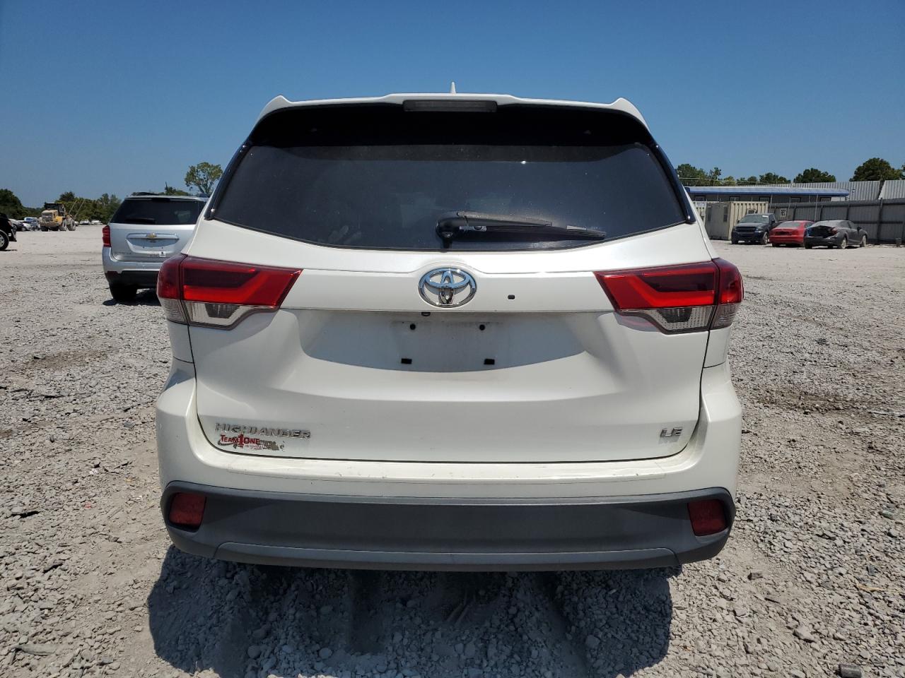 2019 Toyota Highlander - Image 6