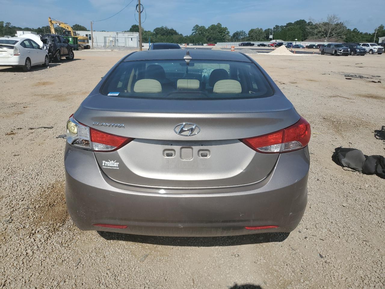 2013 Hyundai Elantra Gls VIN: 5NPDH4AE6DH289132 Lot: 68179124