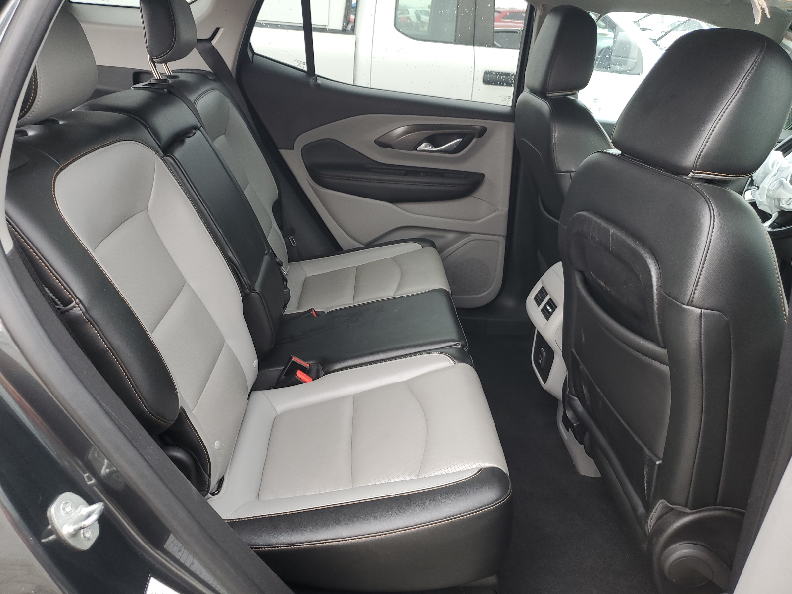 3GKALPEV5KL158983 2019 GMC Terrain Slt