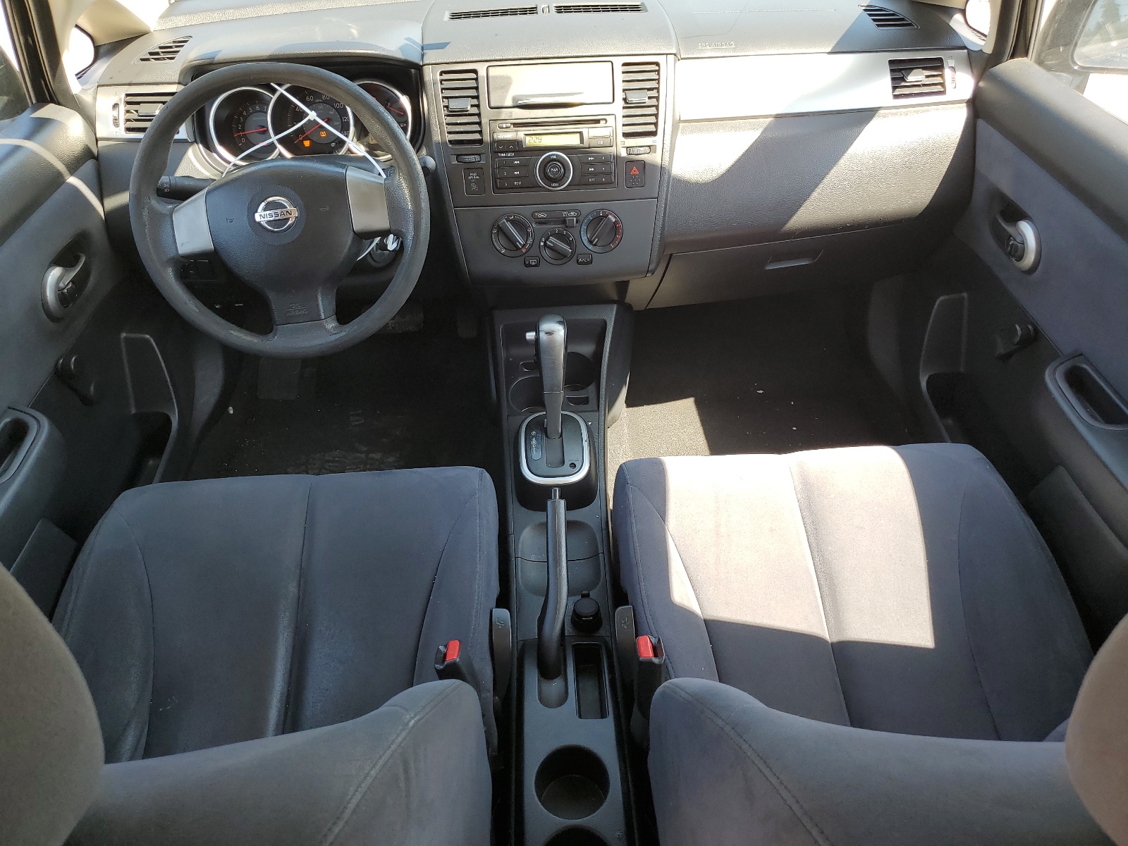 3N1BC13E69L353665 2009 Nissan Versa S