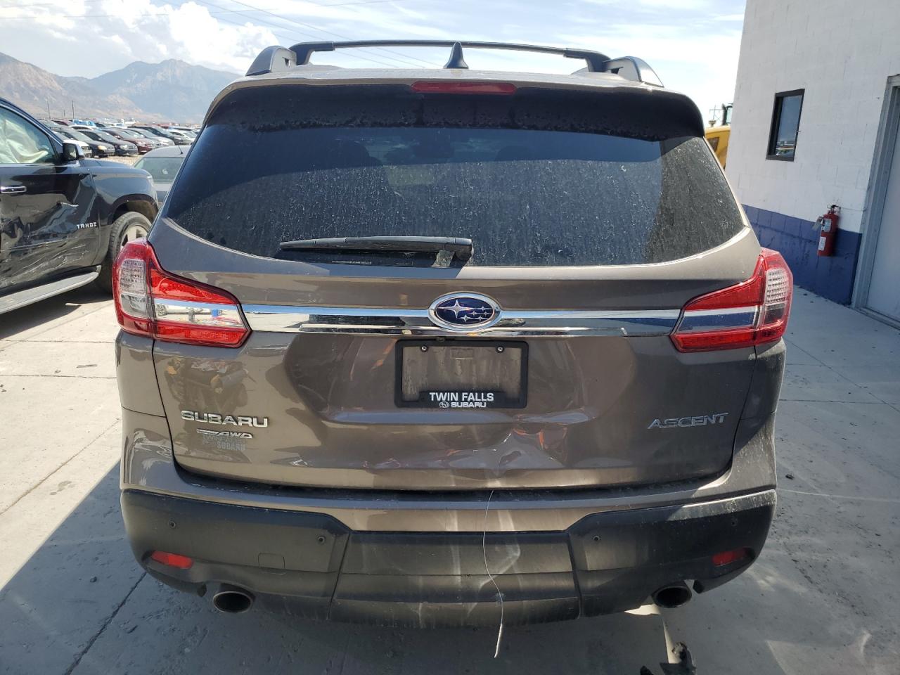 2021 Subaru Ascent Premium VIN: 4S4WMAED6M3447738 Lot: 65252254