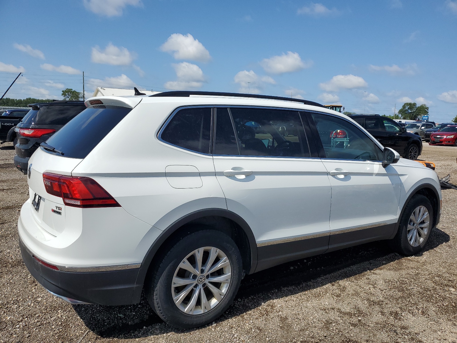 2018 Volkswagen Tiguan Se vin: 3VV2B7AX2JM053340