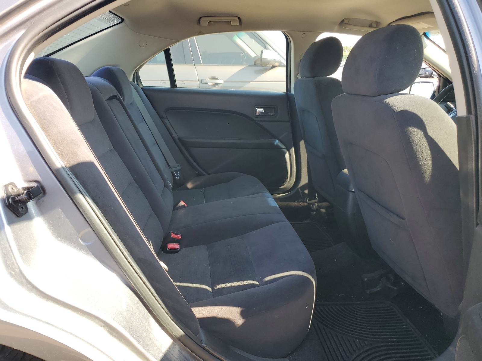 3FAFP07Z86R221175 2006 Ford Fusion Se