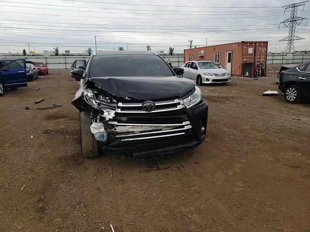 2018 Toyota Highlander Se VIN: 5TDJZRFH9JS860523 Lot: 65316374