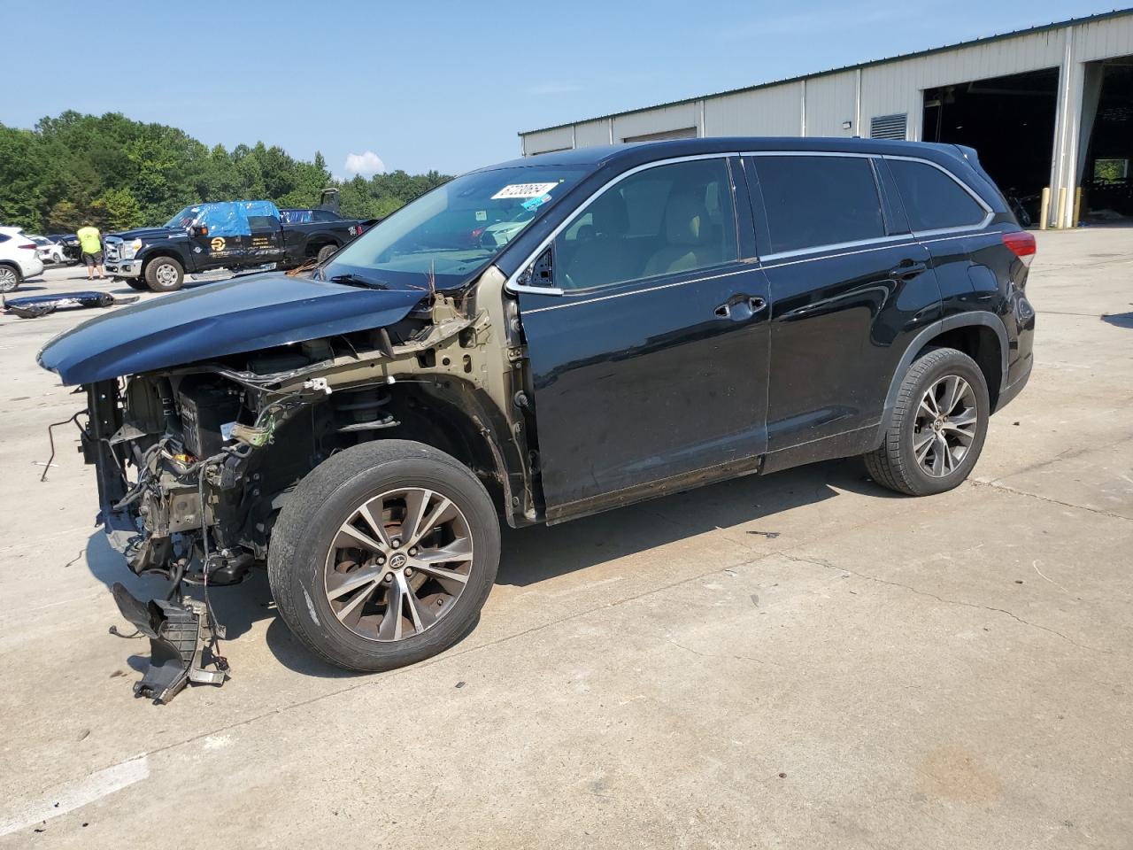 2017 Toyota Highlander Le VIN: 5TDZZRFH7HS216564 Lot: 67230654