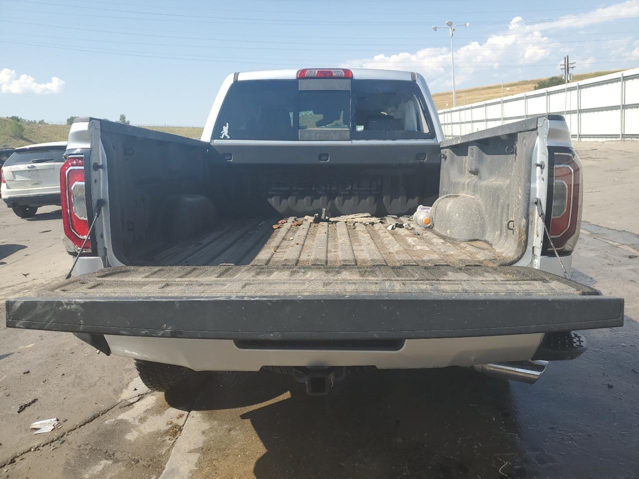 3GTU2PEJ7JG150562 2018 GMC Sierra K1500 Denali