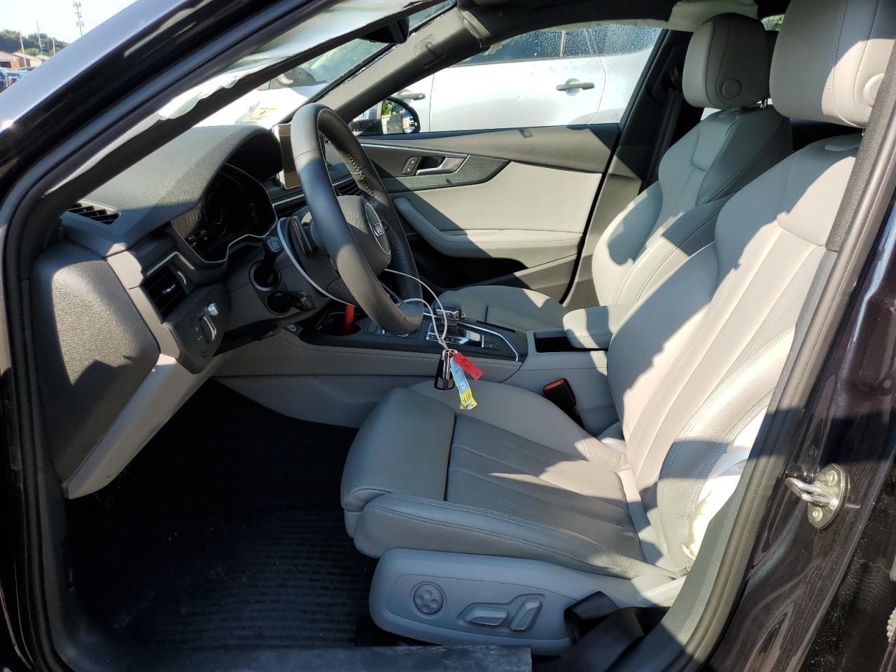 2018 Audi A4 Prestige VIN: WAUFNAF41JN009531 Lot: 65572914